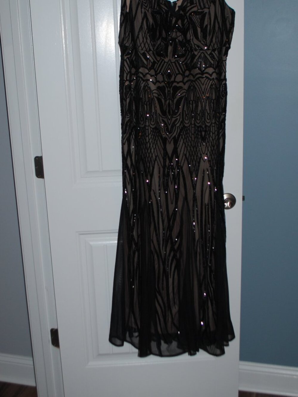 R & M Richards Black Sequin Dress - Picture 3 of 3